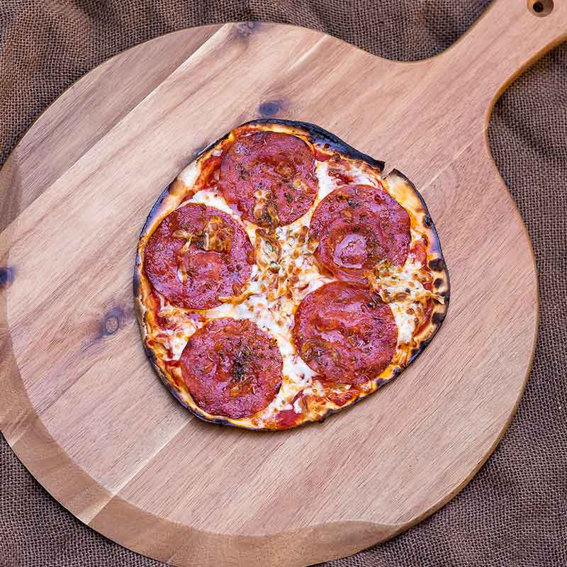 Pizzeria pepperoni shop